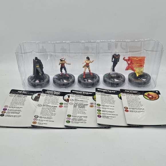 Other - Lot of 5 DC HeroClix Flashpoint Figures with Cards - The Bat, Wonder Woman, The